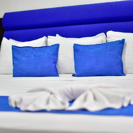 Republik Hotel, Bistro And Nightclub On Site Jaco Bagian luar foto