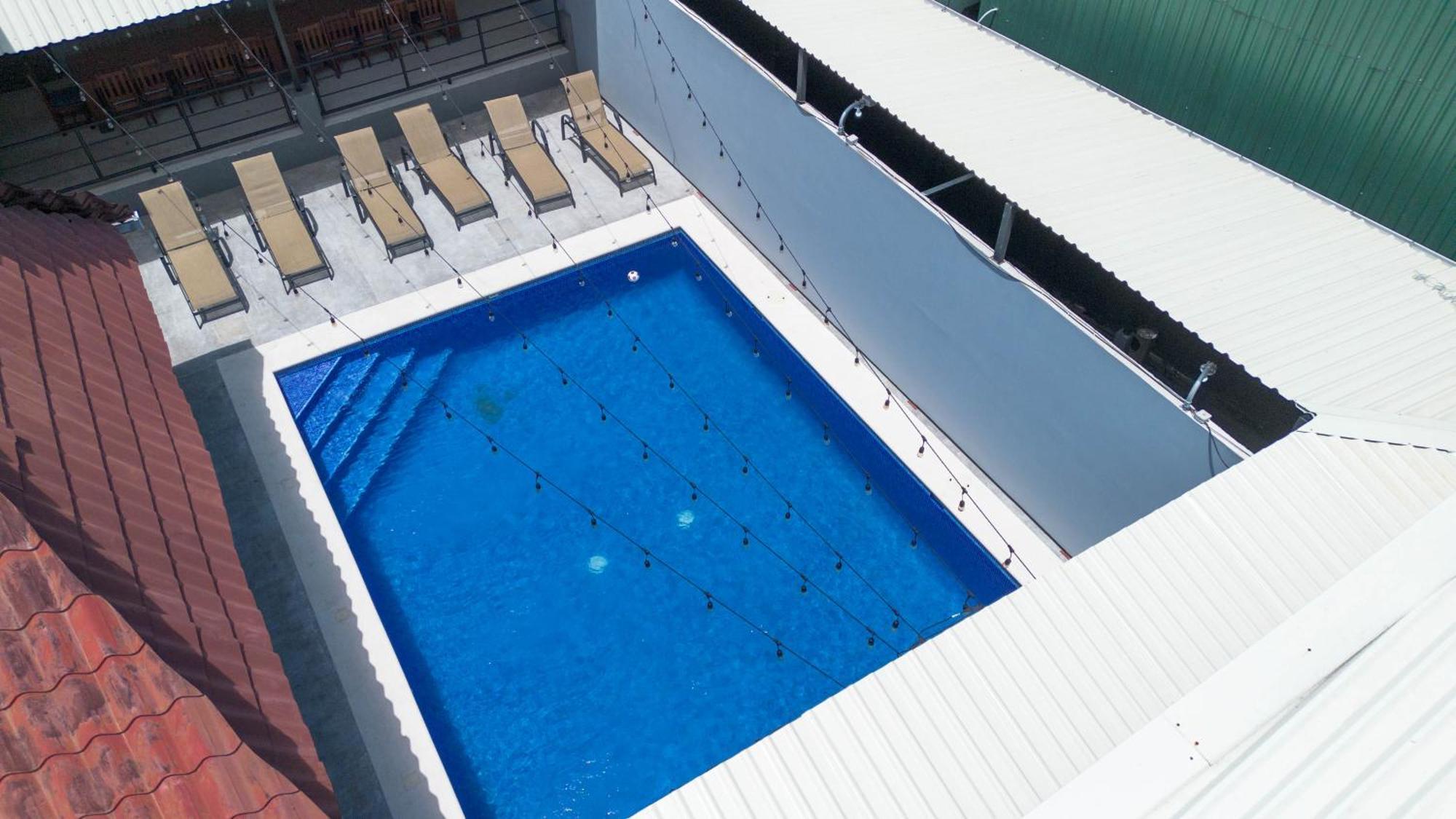 Republik Hotel, Bistro And Nightclub On Site Jaco Bagian luar foto