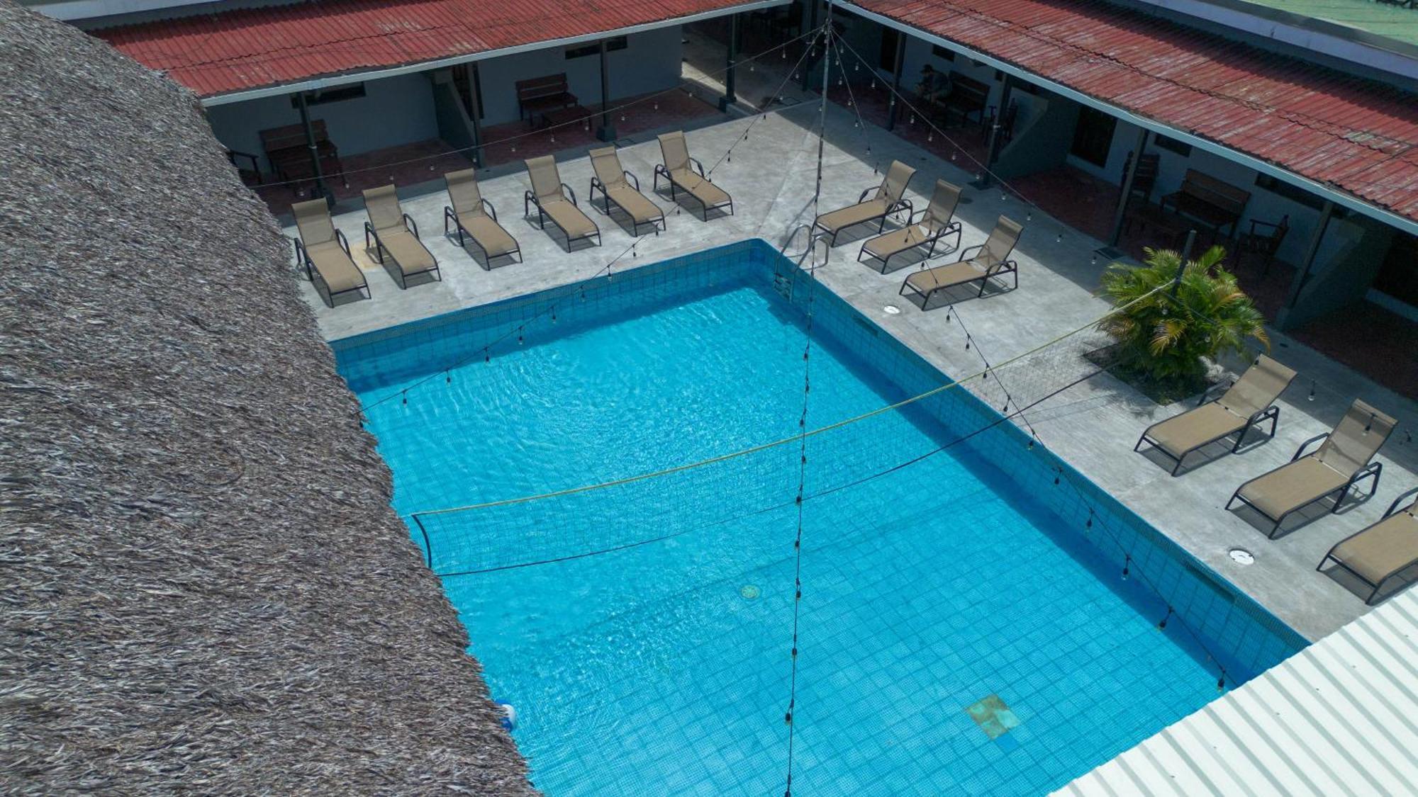 Republik Hotel, Bistro And Nightclub On Site Jaco Bagian luar foto