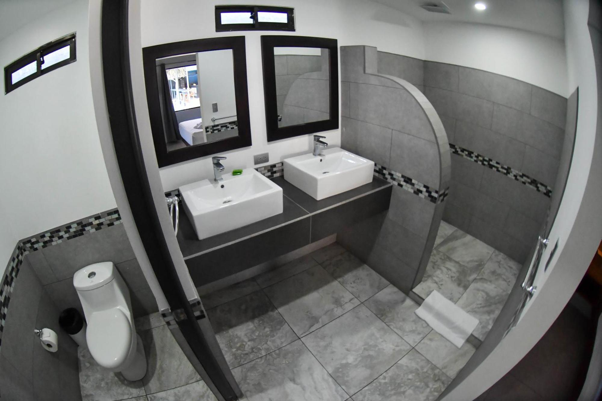 Republik Hotel, Bistro And Nightclub On Site Jaco Bagian luar foto